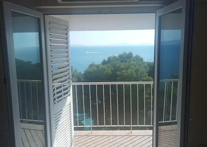 Healing Gem Of Stobrec Split